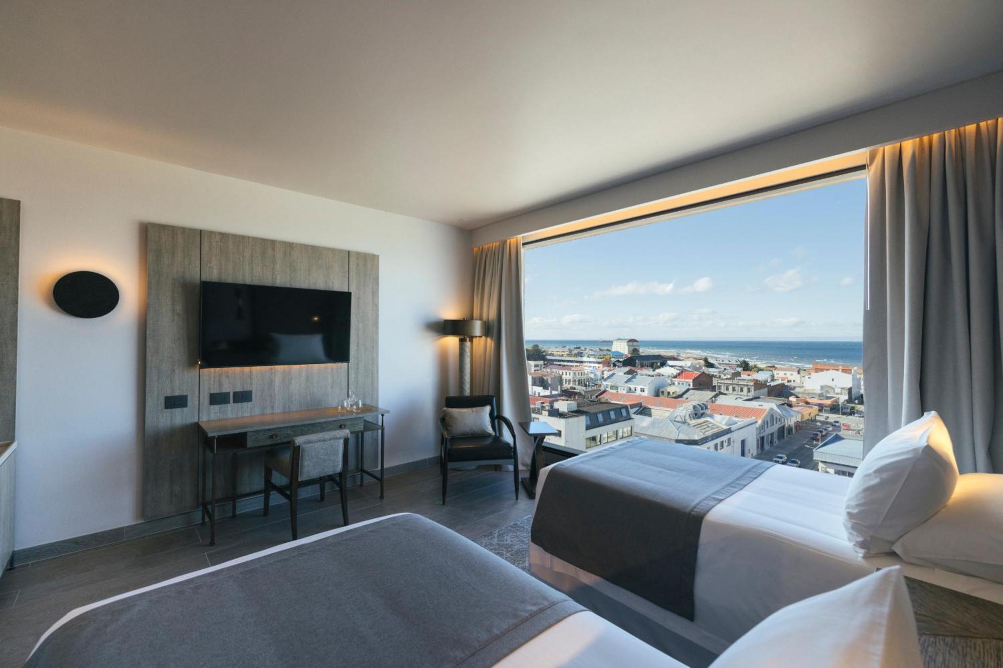 Hotel Cabo De Hornos Punta Arenas Bagian luar foto